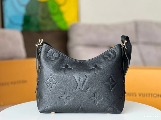 WIS MM LOUIS VUITTON CARRYALL 0317